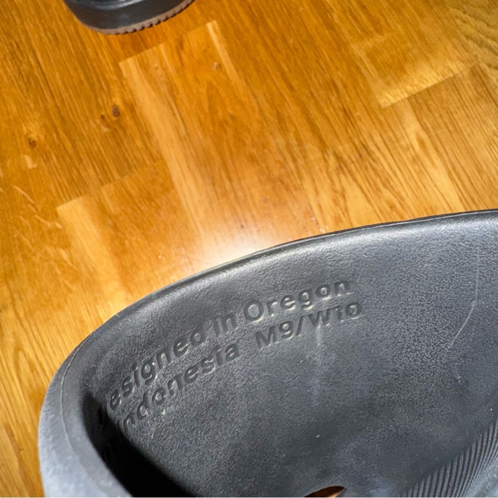 Black Slide Sandals - Picture 6 of 10